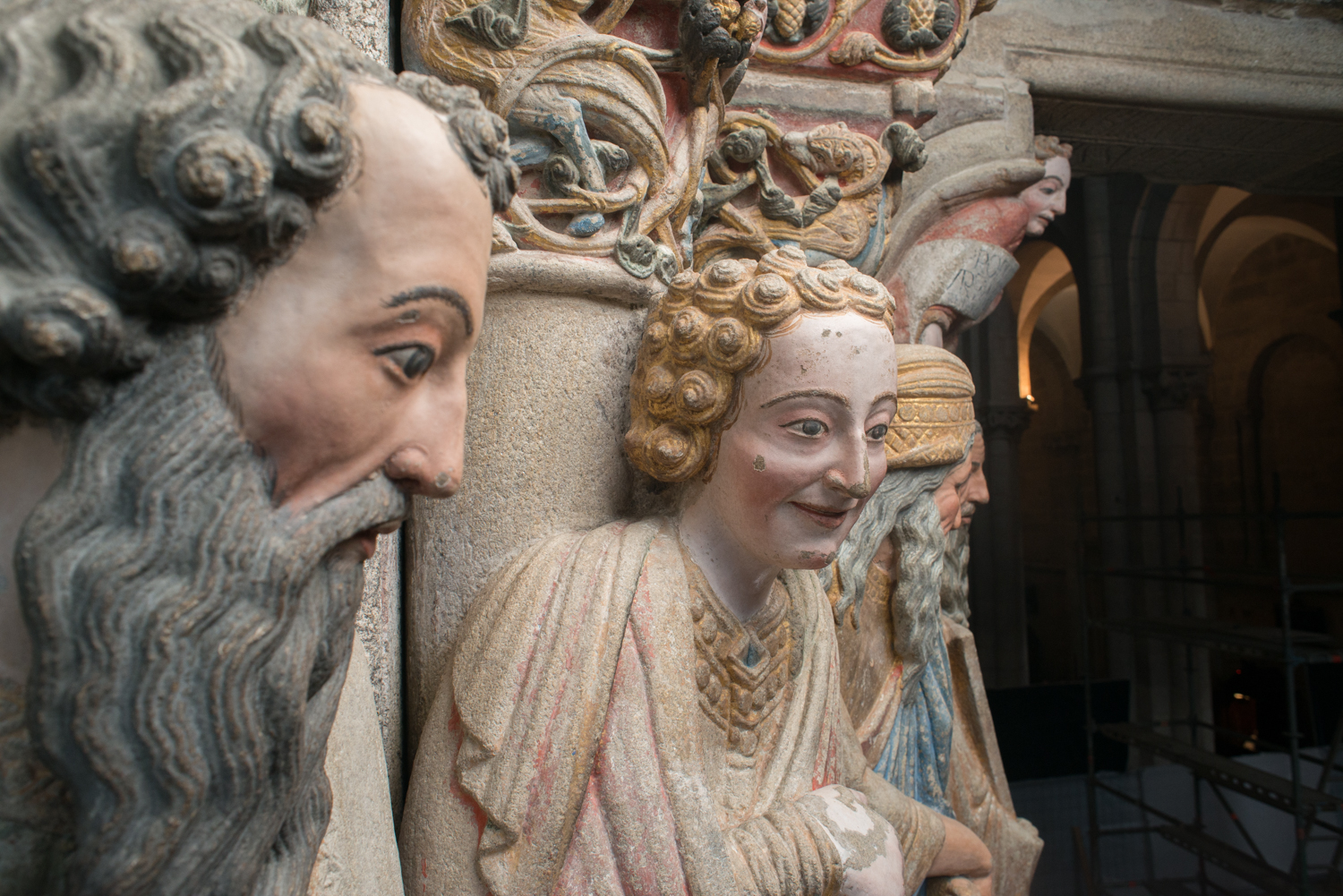 Esculturas del arte gótico, elegancia tallada en piedra