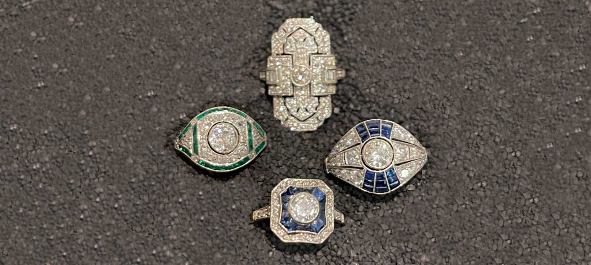 Joyas Art Deco Antiguas, tesoros de una era glamorosa